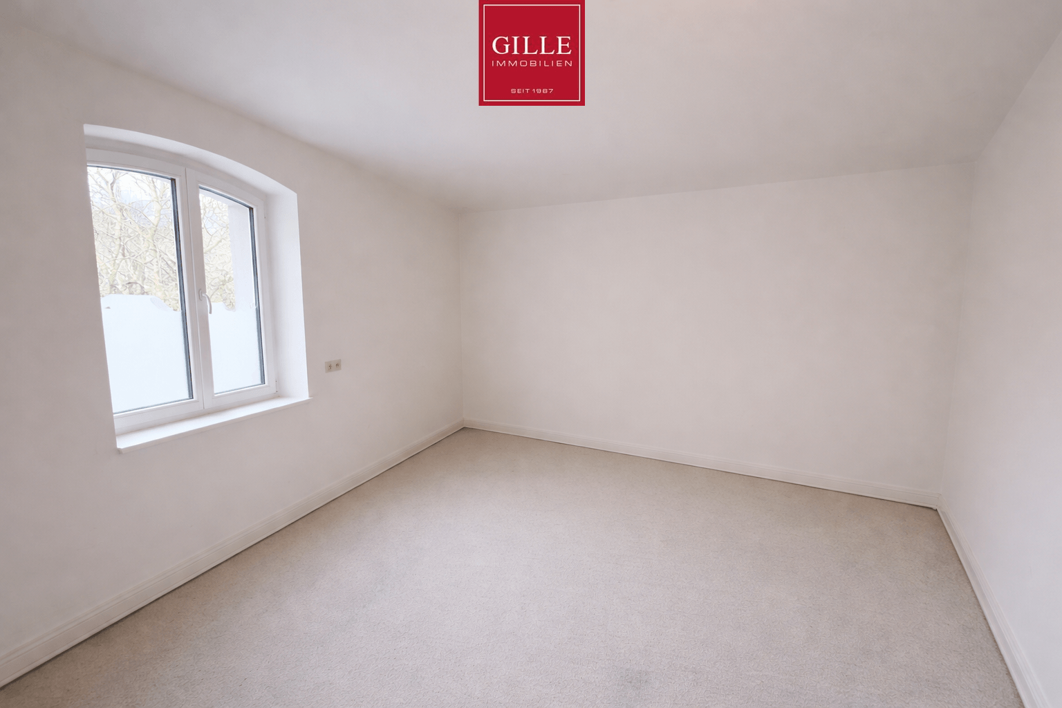 Ansicht 9 von: Charmante und außergewöhnliche 6-Zimmer-Altbauwohnung über 2 Etagen mit großzügiger Dachterrasse